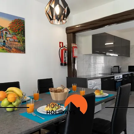 #267 Cozy Casablanca *